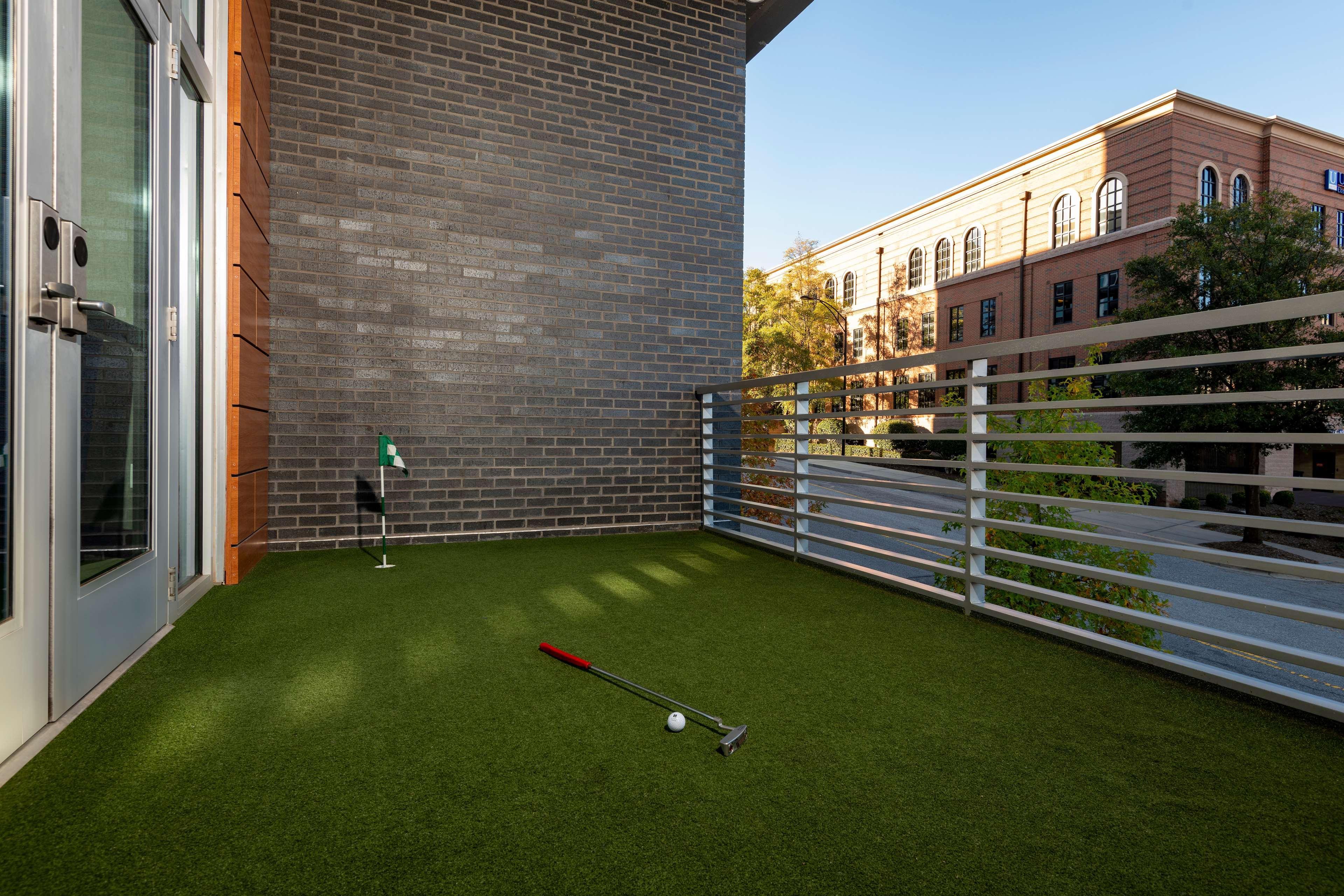 Hyatt Place Greenville Downtown Exterior foto